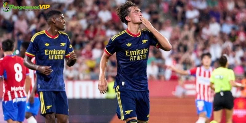 Khả năng xoay tua của Arsenal và chất lượng kiểm soát bóng của Como sẽ quyết định thế trận
