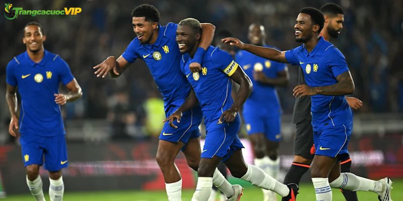 Xabi Alonso cần nhanh chóng ổn định Chelsea sau chuyến du đấu châu Á